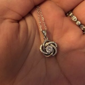 Giani Bernini love knot necklace